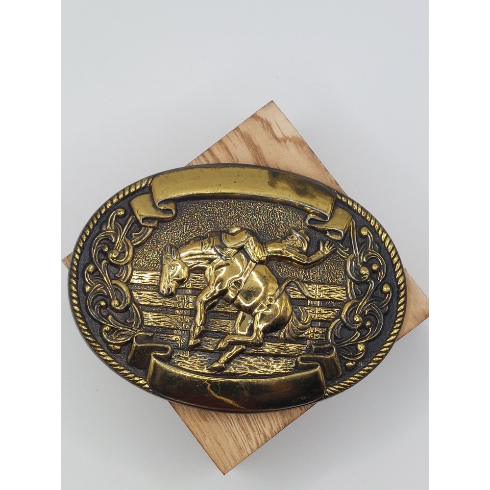 Vintage Western Cowboy Rodeo Bucking Horse Rider Belt Buckle Made USA Gold Oval - Picture 4 of 9